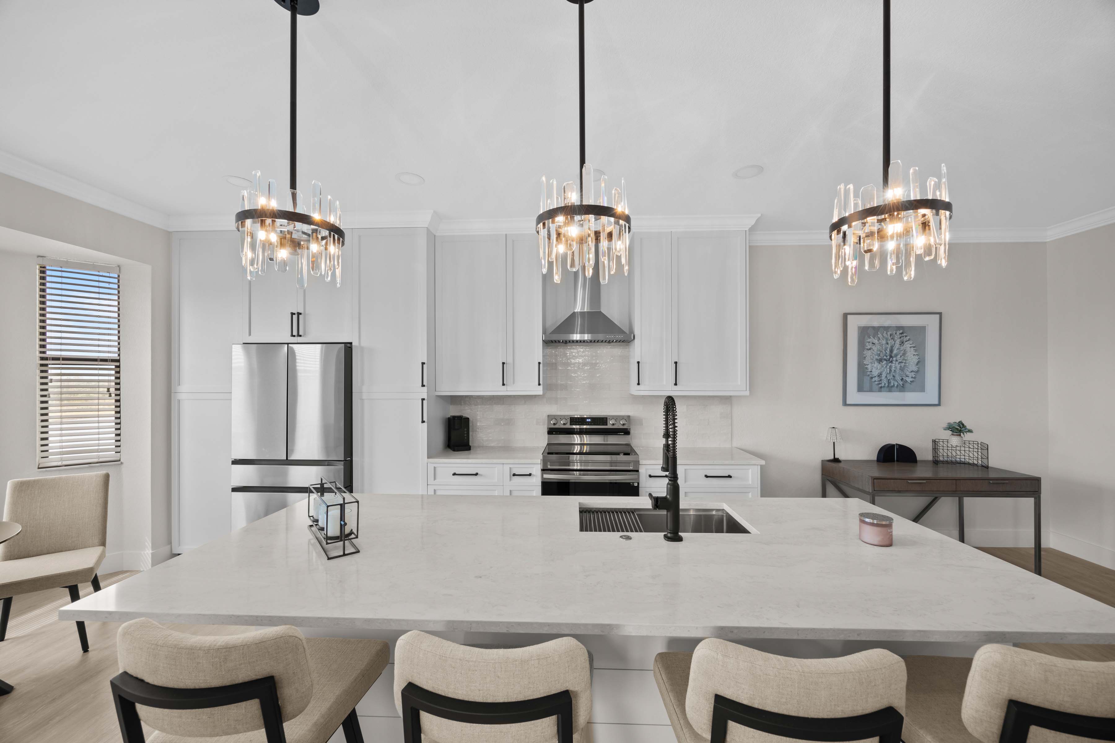 Listing# 19 Property Photo